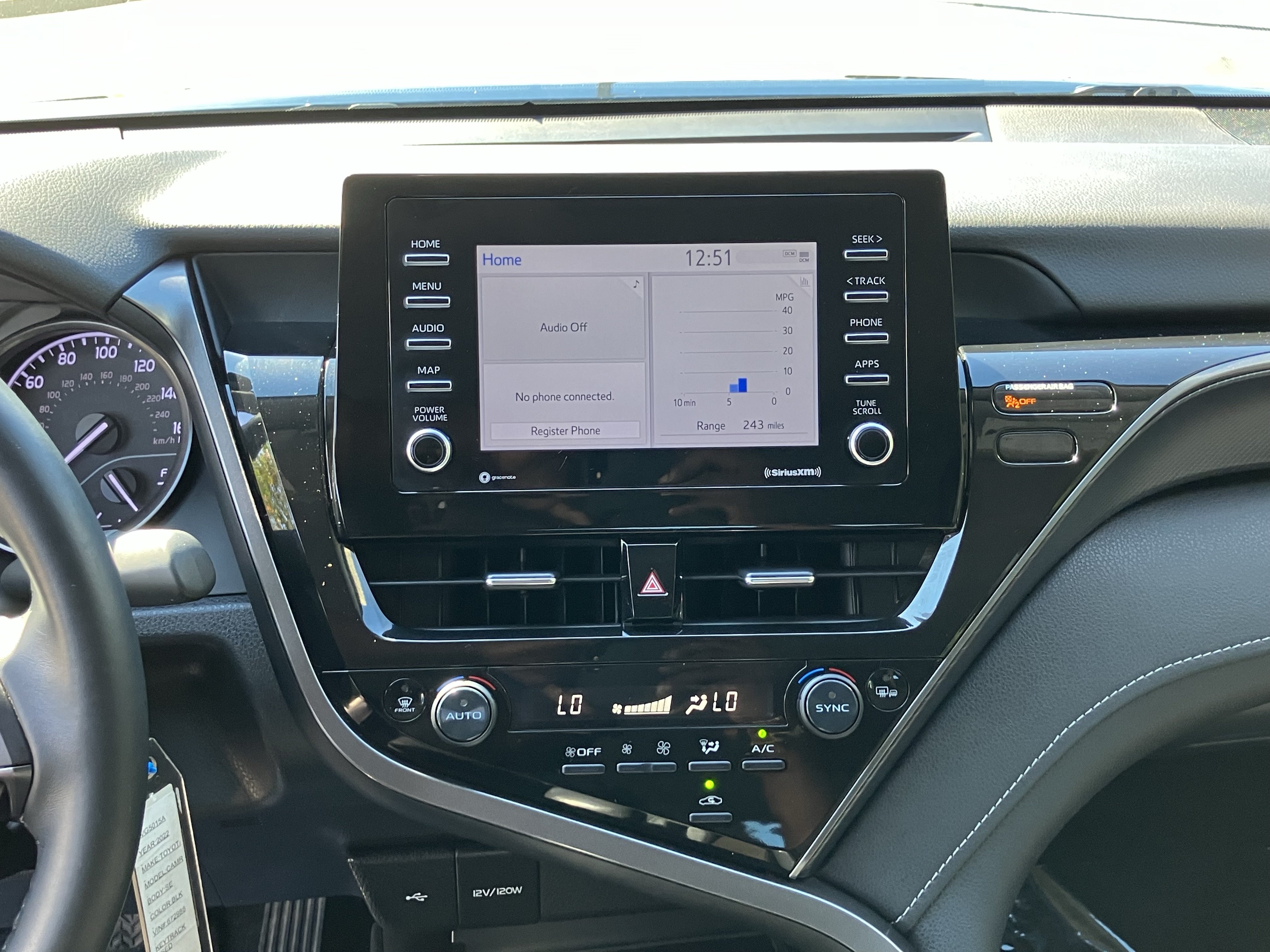 Used 2022 Toyota Camry SE FWD image 26