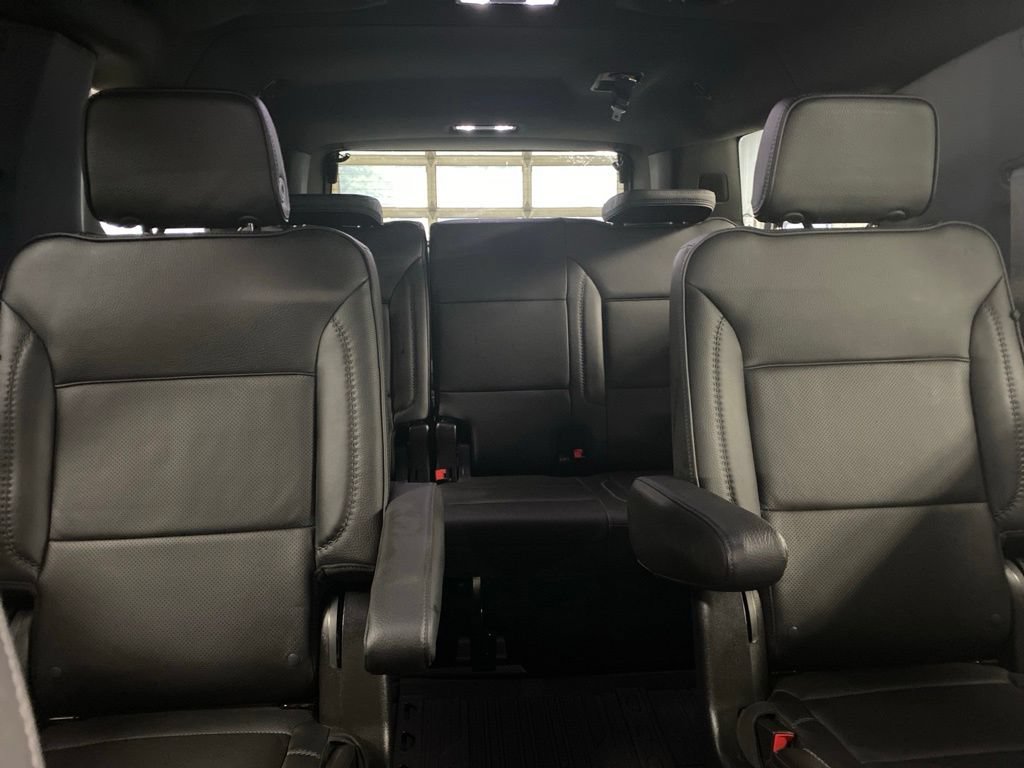 Used 2022 GMC Yukon XL Denali AWD/4WD image 38
