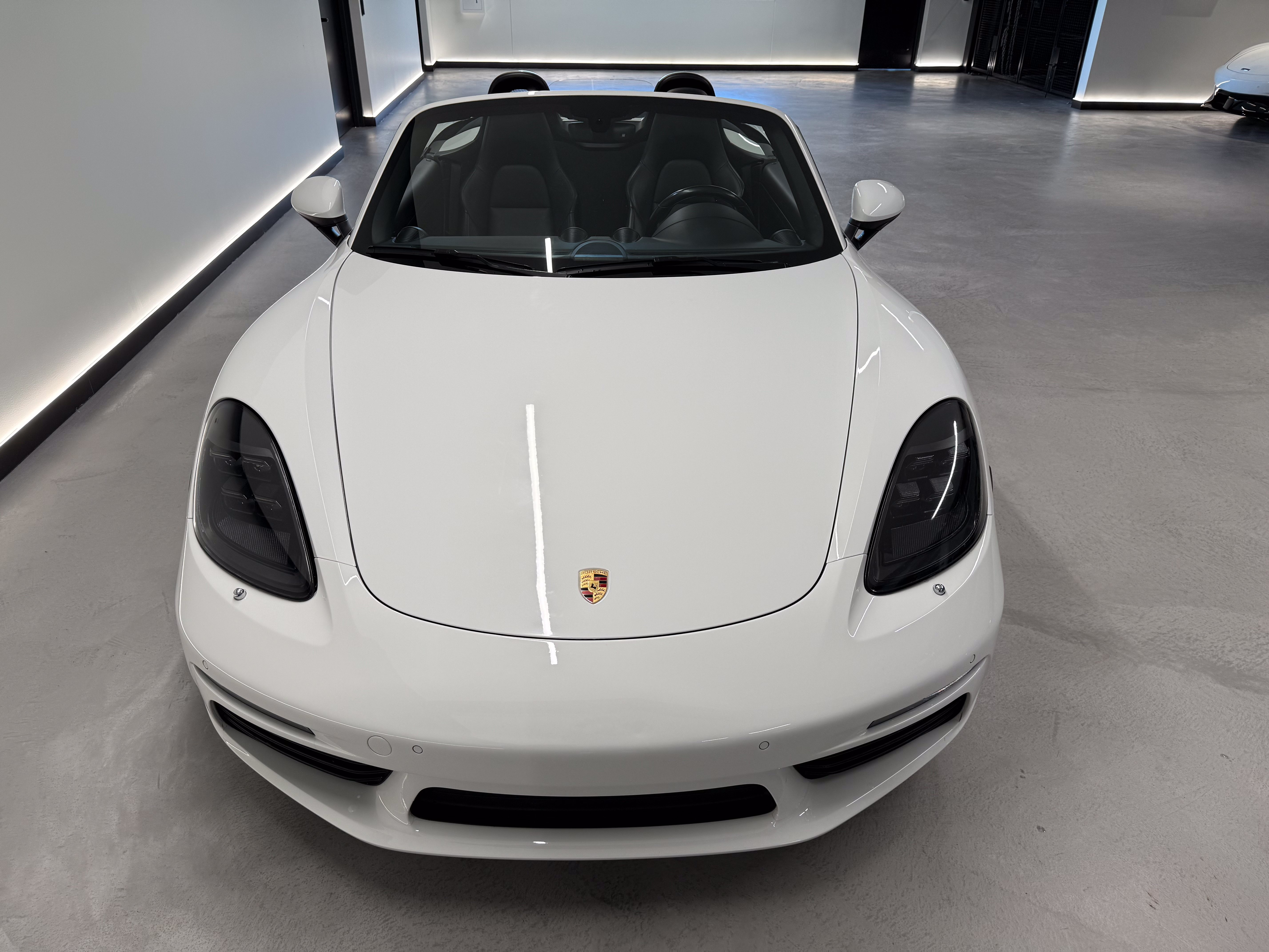 Used 2017 Porsche 718 Boxster S RWD image 8