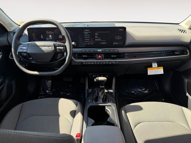 Used 2025 Kia K4 LXS image 9