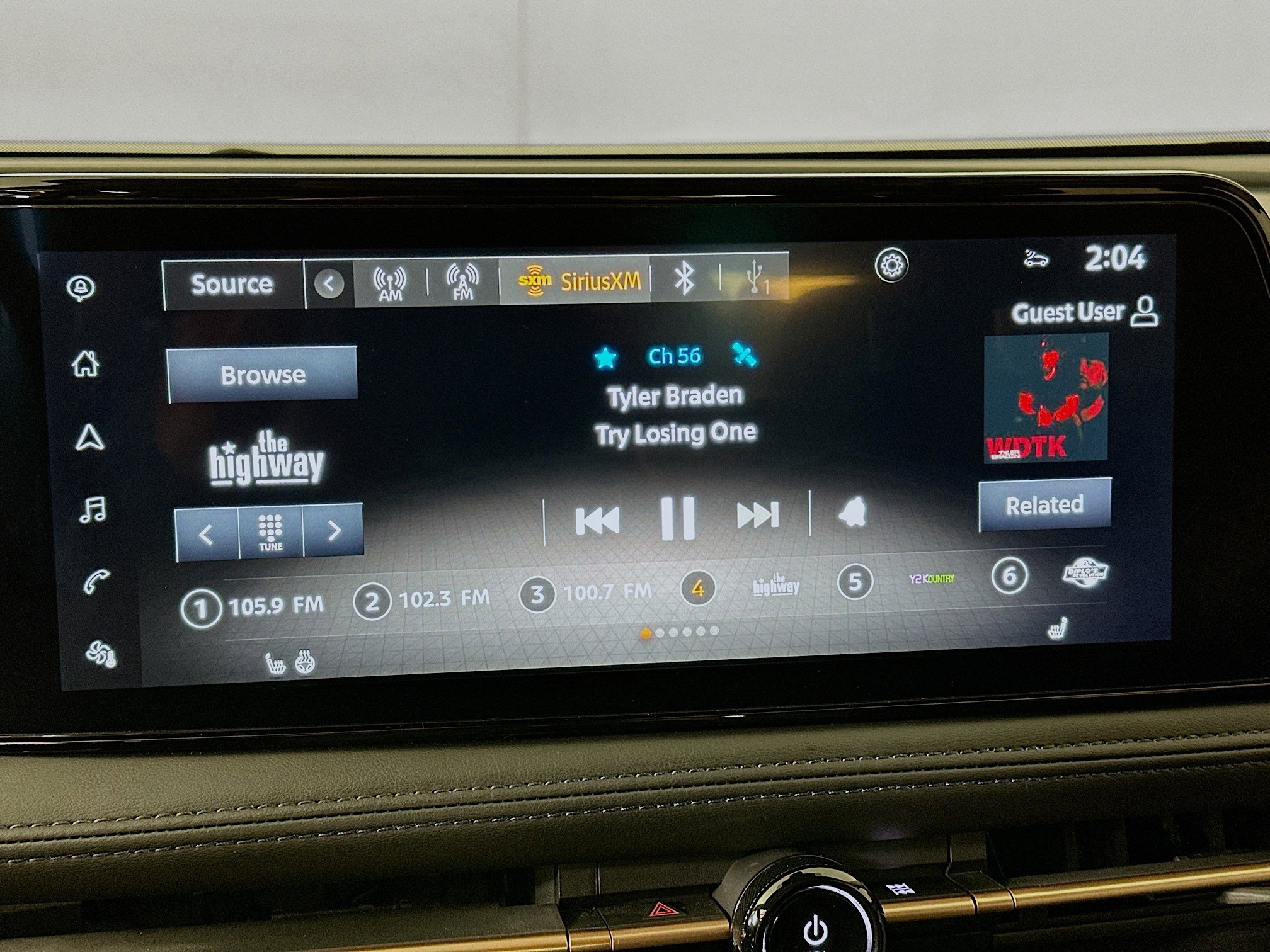 Used 2023 Nissan Ariya ENGAGE image 21