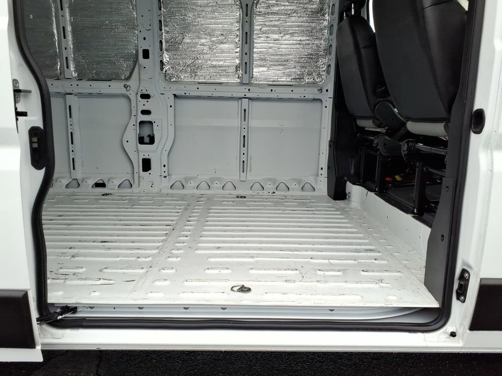 Used 2023 RAM ProMaster 2500 image 13