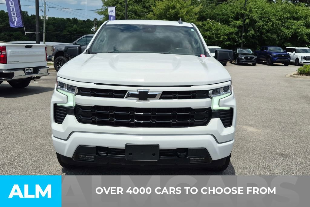 Used 2024 Chevrolet Silverado 1500 RST w/ Convenience Package II AWD/4WD image 2