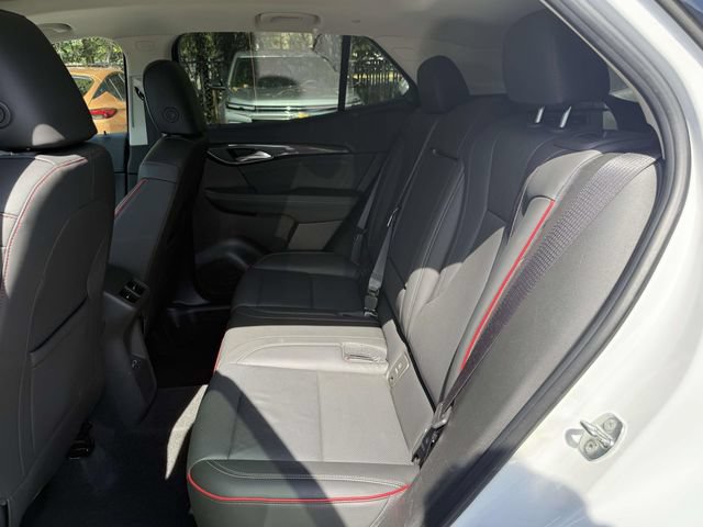 Used 2023 Buick Envision Essence w/ Sport Touring Package AWD/4WD image 12