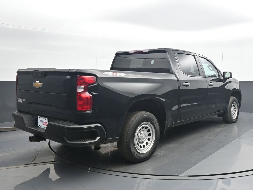Used 2022 Chevrolet Silverado 1500 W/T w/ WT Convenience Package AWD/4WD image 6