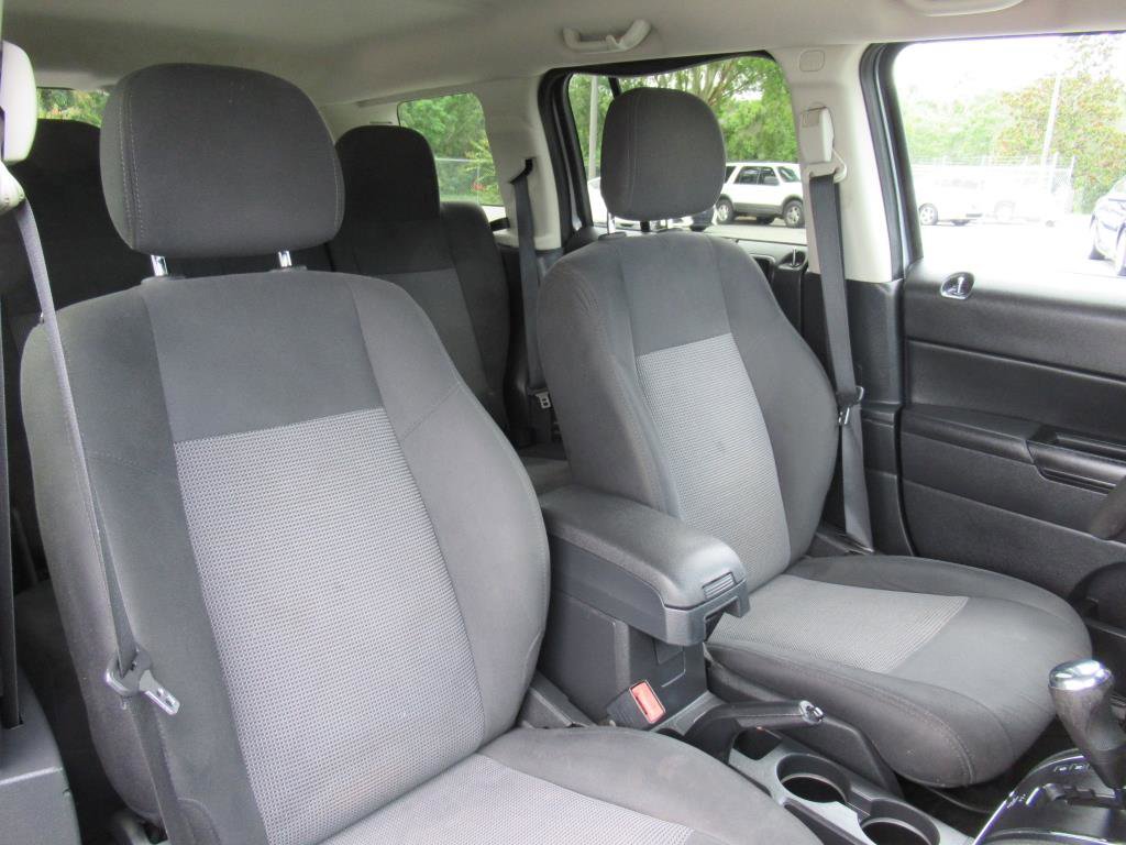 Used 2016 Jeep Patriot Sport w/ Power Value Group image 8