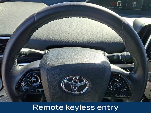 Used 2020 Toyota Prius Prime XLE FWD image 4