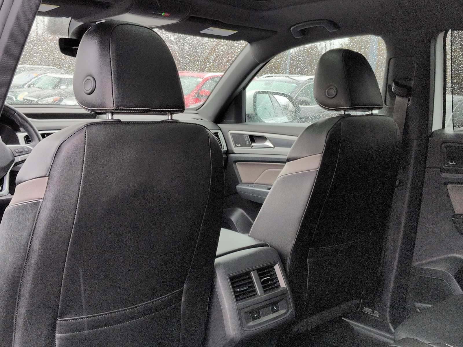 Used 2021 Volkswagen Atlas Cross Sport SEL Premium R-Line image 19