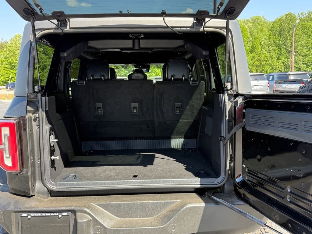 Used 2023 Ford Bronco Wildtrak AWD/4WD image 14