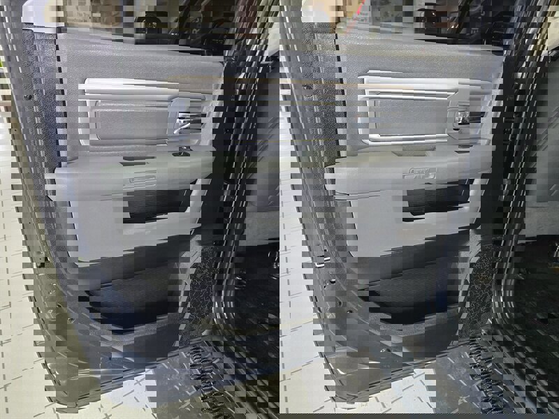 Used 2016 RAM 1500 Outdoorsman image 11