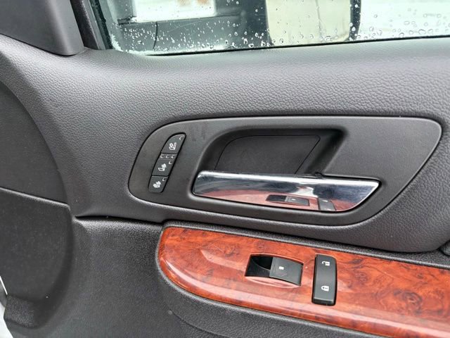 Used 2013 GMC Sierra 2500 SLT w/ Suspension Package, Off-Road image 25