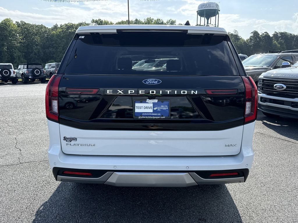 Used 2025 Ford Expedition Max Platinum w/ Driver's Package AWD/4WD image 6