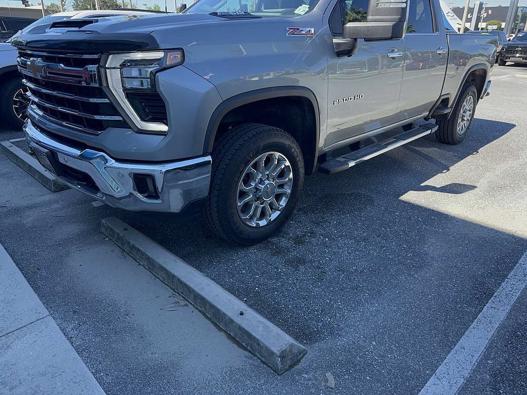 Certified 2024 Chevrolet Silverado 2500 LTZ w/ LTZ Convenience Package AWD/4WD image 59