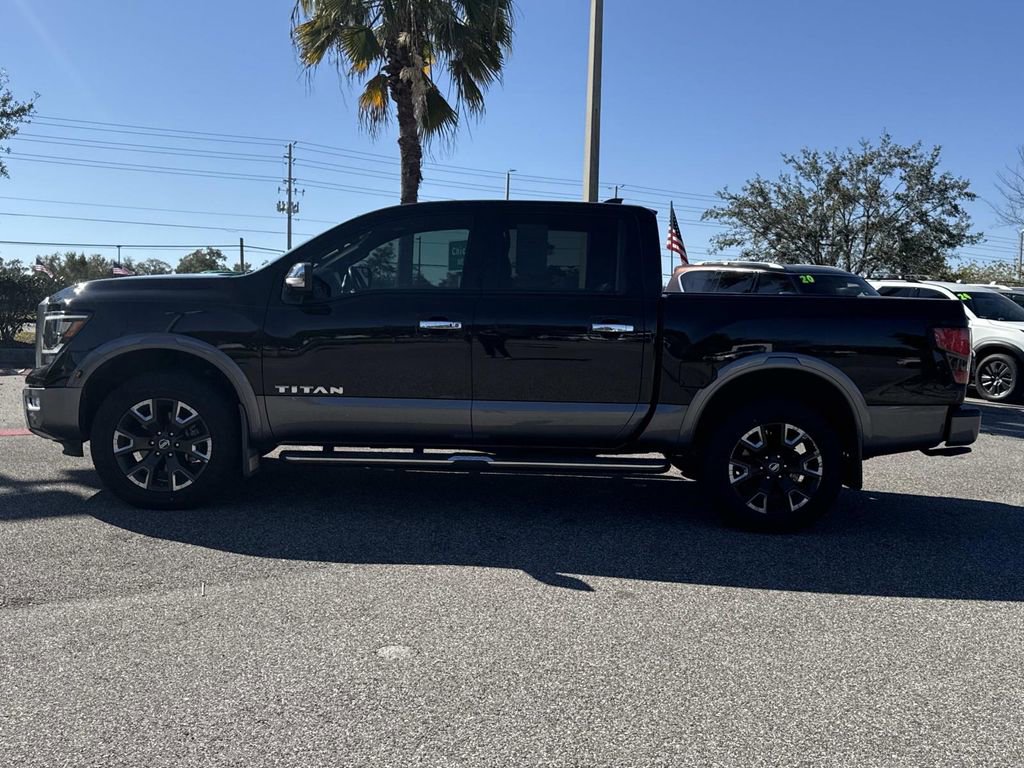 Certified 2022 Nissan Titan Platinum Reserve w/ Moonroof Package image 7