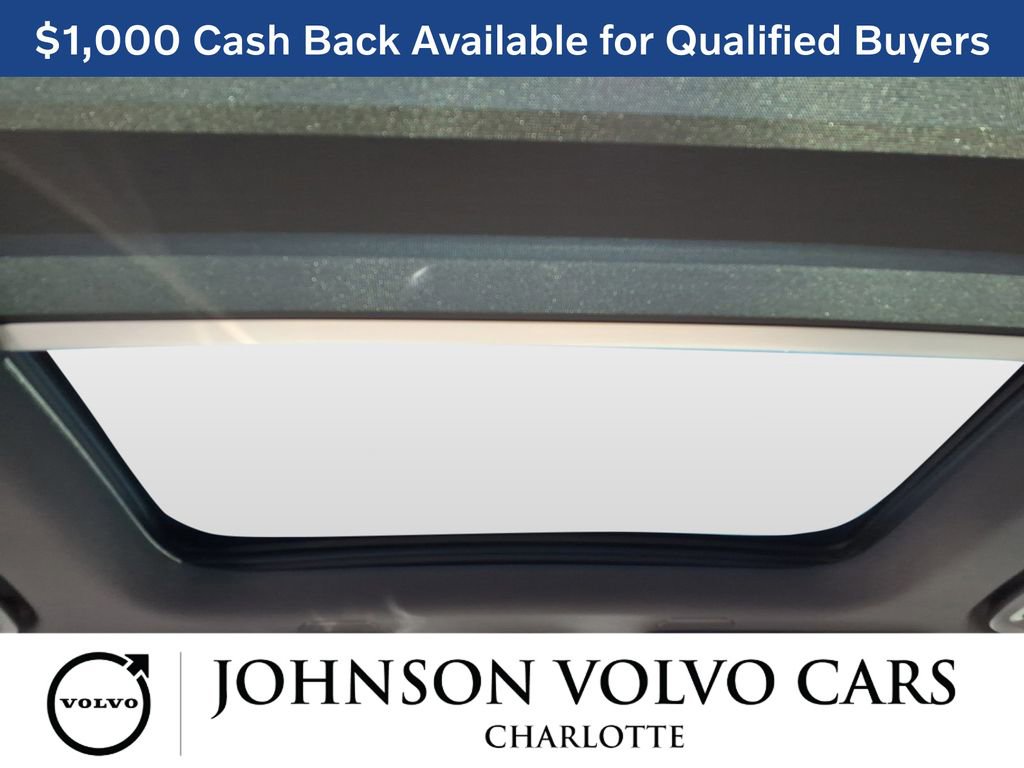 New 2026 Volvo XC90 T8 Plus w/ Protection Package Premier AWD/4WD image 10