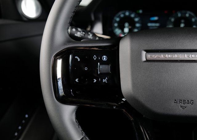 New 2026 Land Rover Range Rover Evoque Dynamic SE image 18