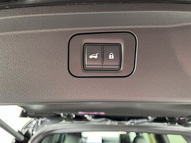 Used 2026 Nissan Armada PRO-4X AWD/4WD image 55