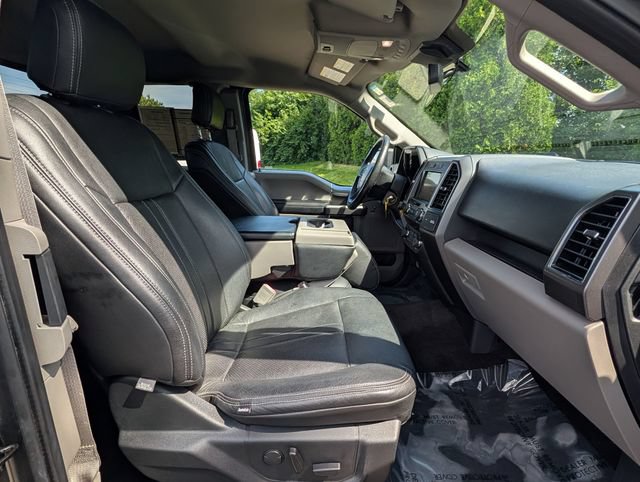 Used 2019 Ford F150 XLT w/ Equipment Group 302A Luxury AWD/4WD image 13
