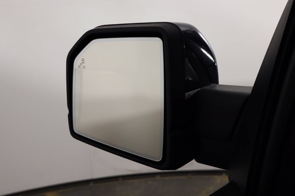 Used 2016 Ford F150 Lariat AWD/4WD image 41