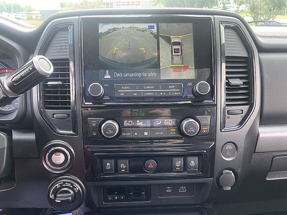 Used 2021 Nissan Titan PRO-4X w/ Pro-4x Convenience Package AWD/4WD image 24
