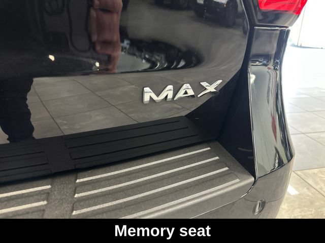 Used 2024 Ford Expedition Max Platinum AWD/4WD image 11