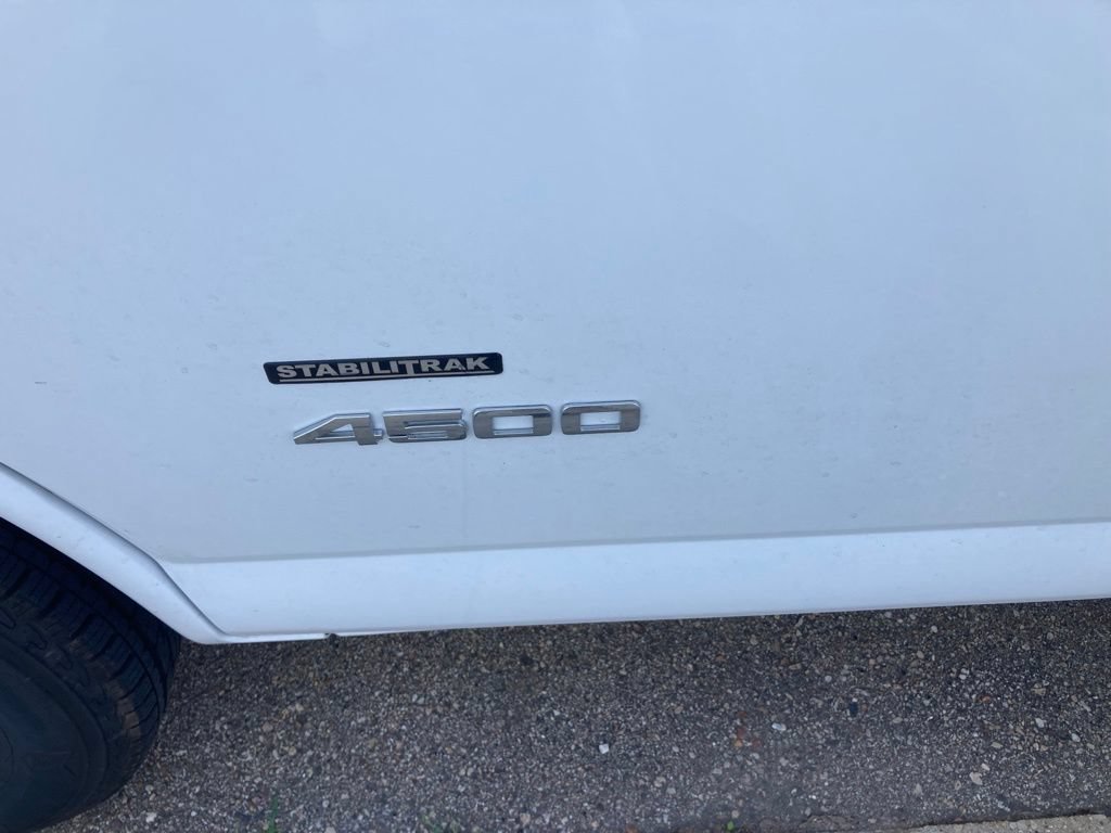 New 2026 GMC Savana 4500 w/ Power Convenience Package RWD image 13