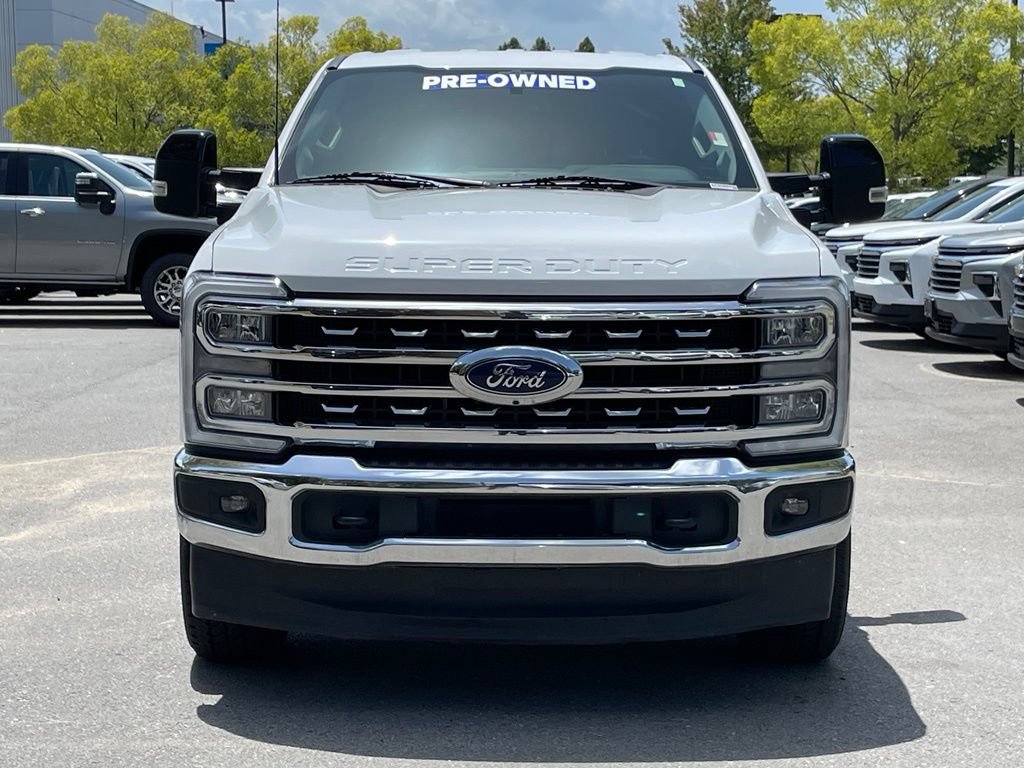 Used 2024 Ford F250 Lariat AWD/4WD image 2