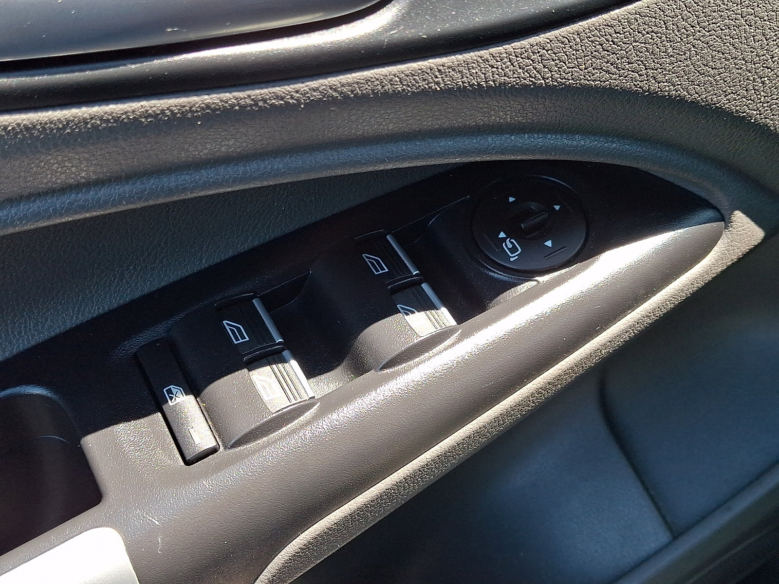Used 2021 Ford Transit Connect XLT FWD image 26