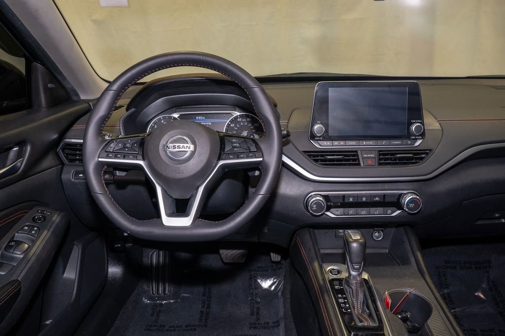 Certified 2021 Nissan Altima 2.5 SR image 6