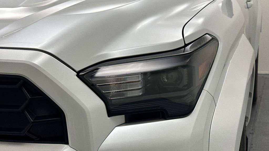 Certified 2025 Toyota 4Runner TRD Sport Premium AWD/4WD image 24