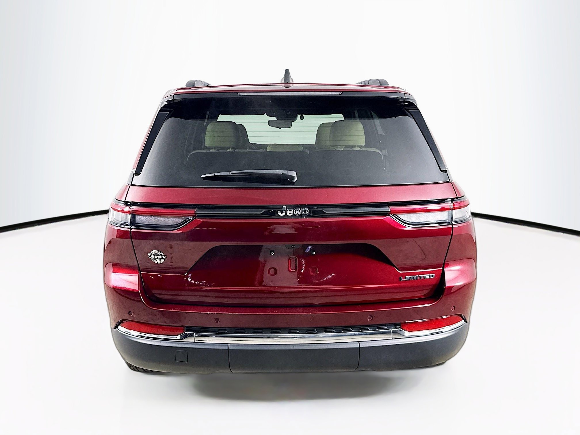 Used 2024 Jeep Grand Cherokee Limited image 32