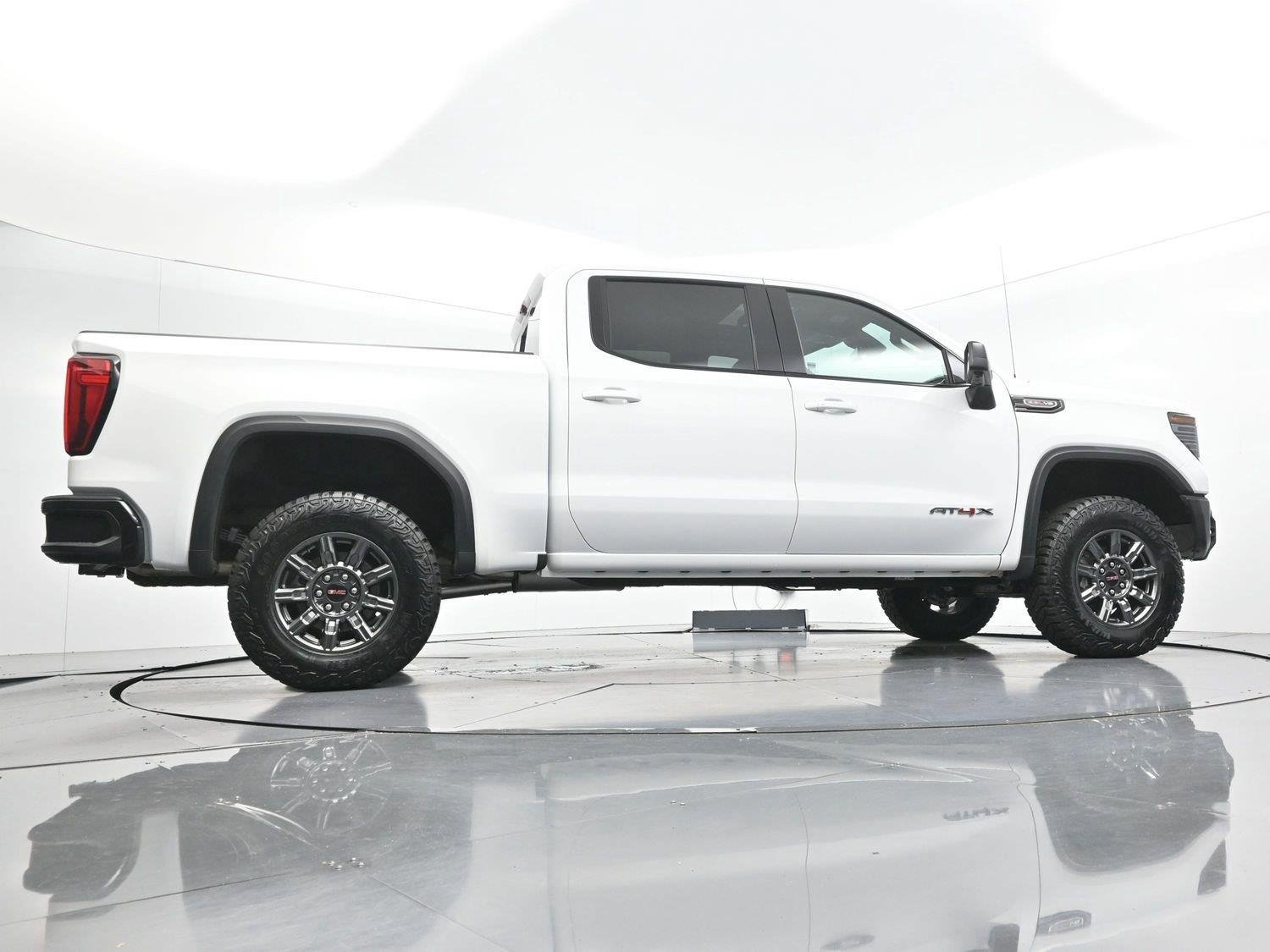 Used 2026 GMC Sierra 1500 AT4X AWD/4WD image 54