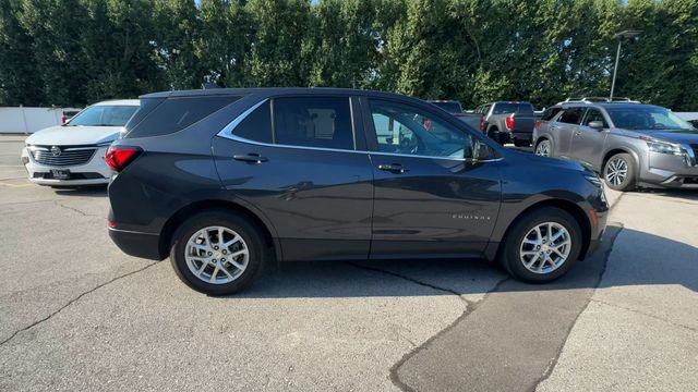 Used 2023 Chevrolet Equinox LT w/ LPO, Floor Liner Package FWD image 9