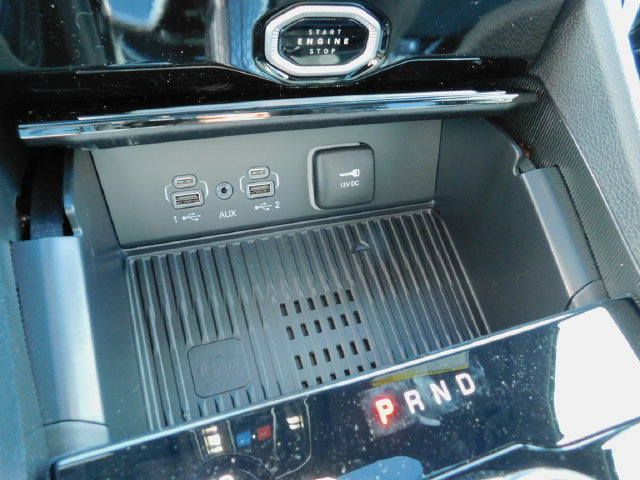 New 2026 Jeep Grand Cherokee Altitude AWD/4WD image 16