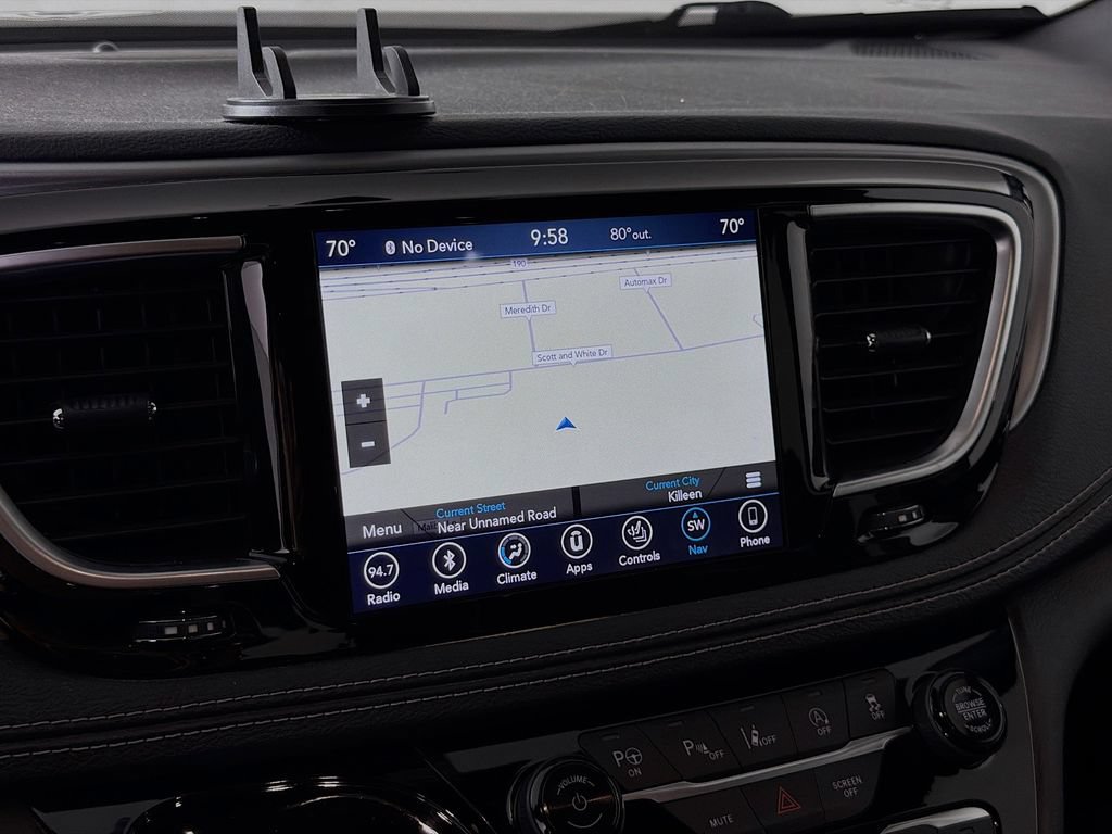 Used 2019 Chrysler Pacifica Limited w/ Advanced Safetytec Group FWD image 15