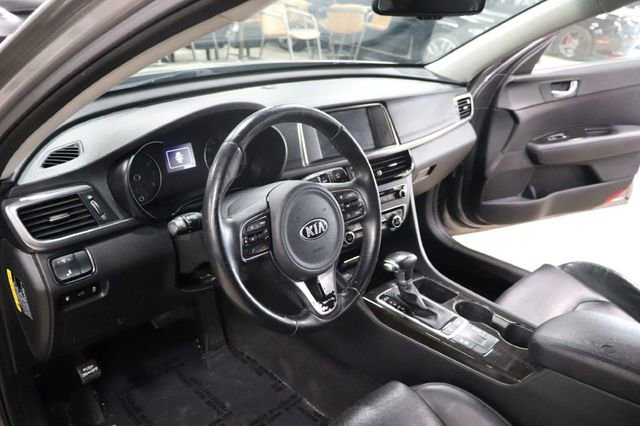 Used 2017 Kia Optima EX w/ Premium Package FWD image 10