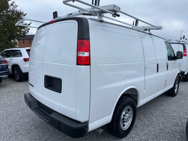 Used 2025 Chevrolet Express 2500 w/ Driver Convenience Package RWD image 6