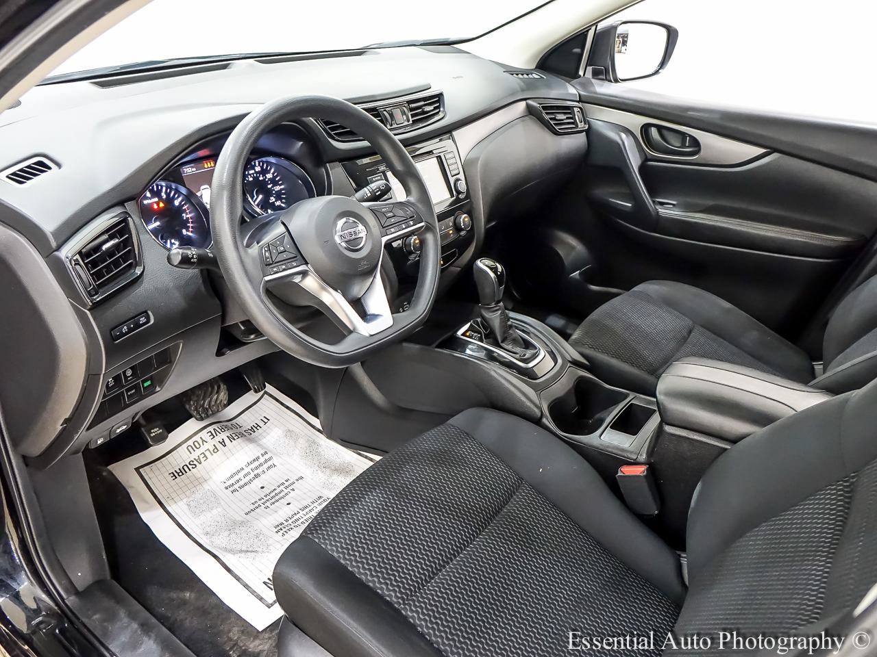 Used 2022 Nissan Rogue Sport S FWD image 14