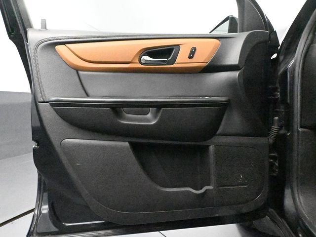 Used 2014 Chevrolet Traverse LT w/ All-Star Edition image 19