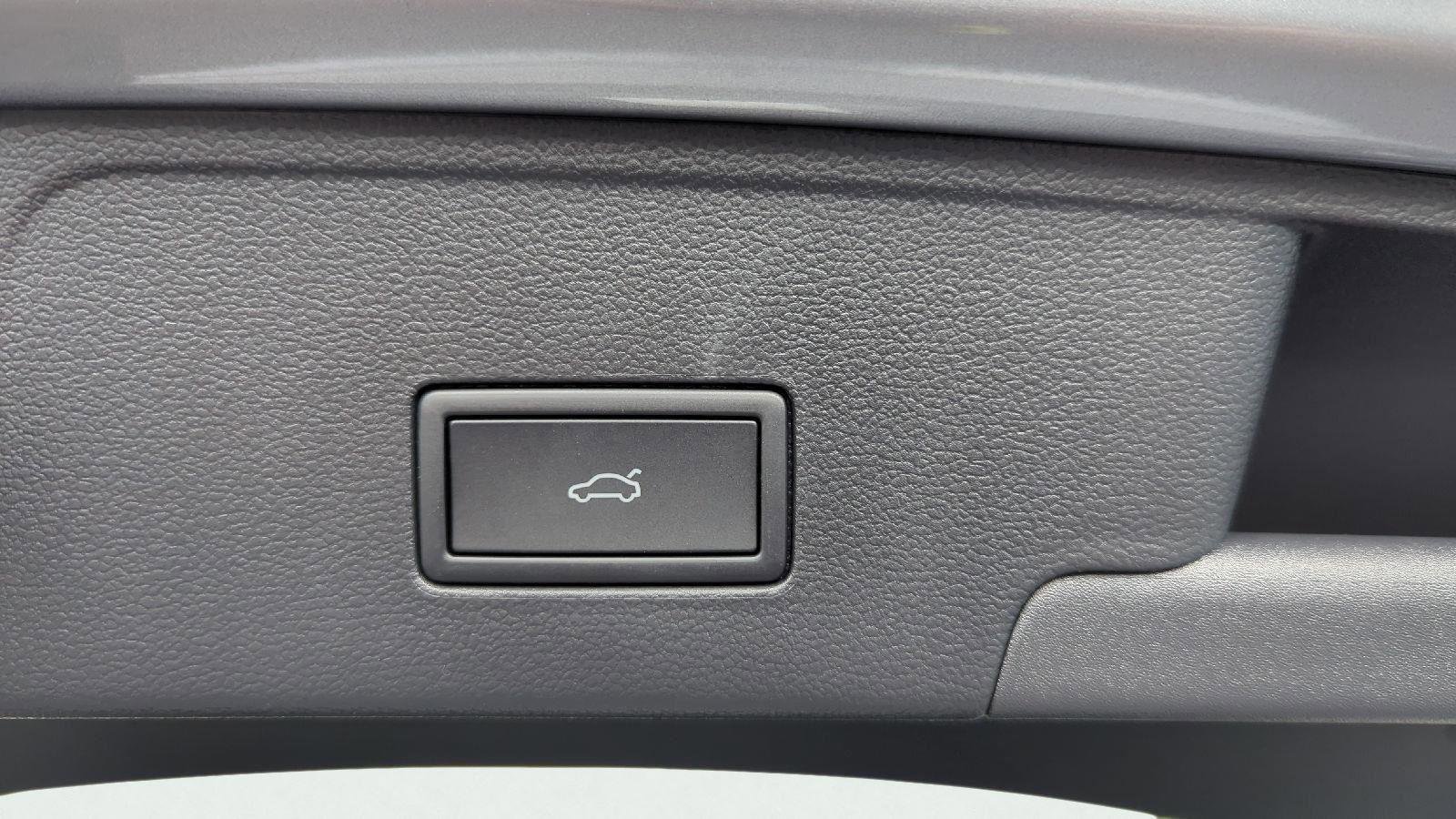 New 2026 Volkswagen Atlas Cross Sport SEL Premium R-Line image 11