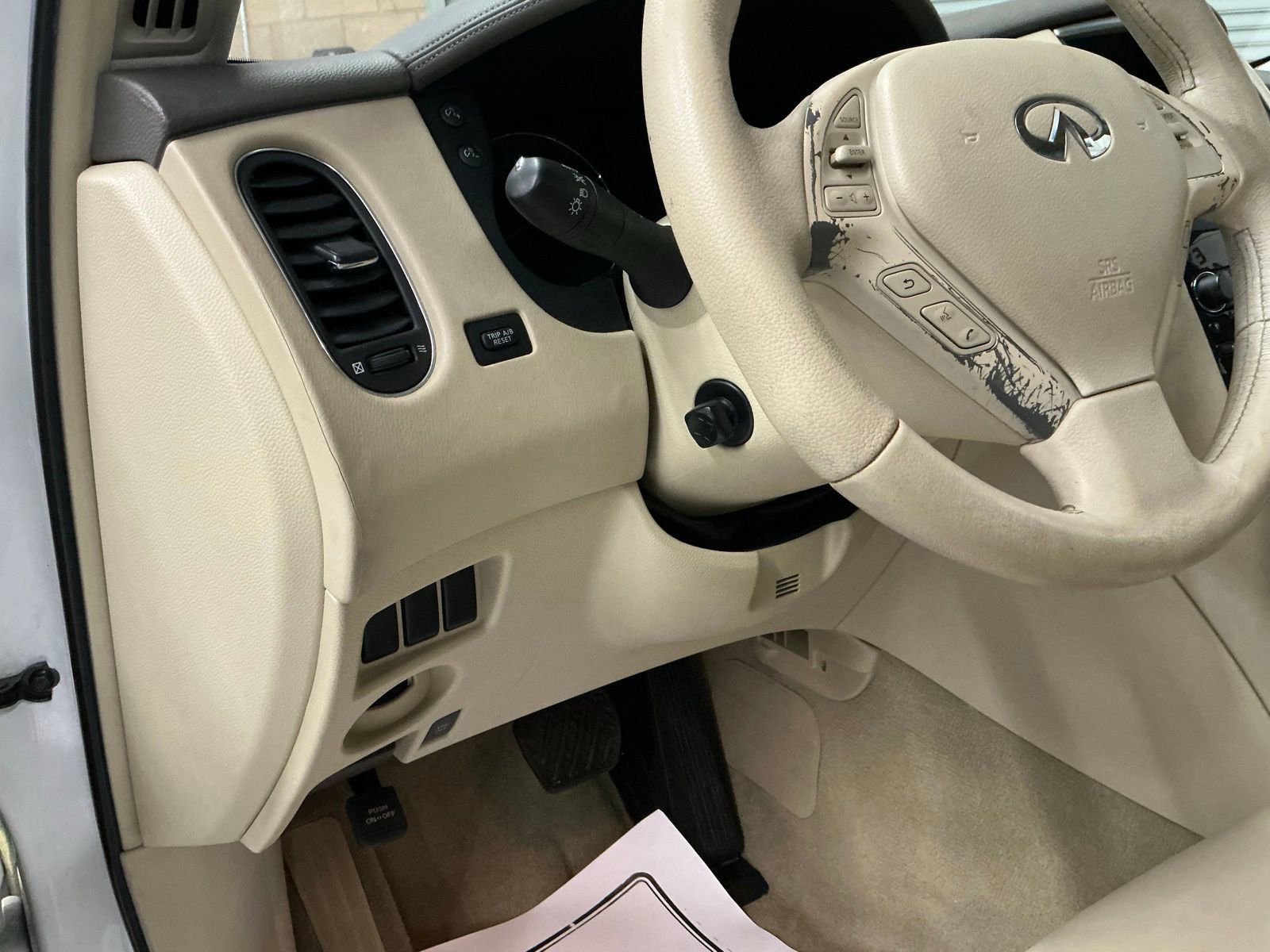 Used 2010 INFINITI EX35 Journey image 19