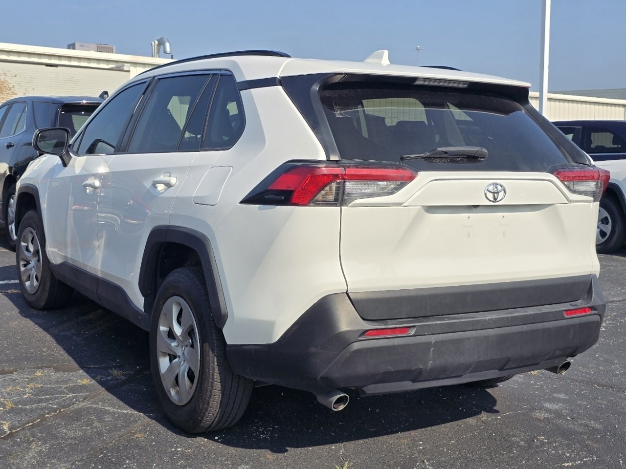 Certified 2021 Toyota RAV4 LE FWD image 5