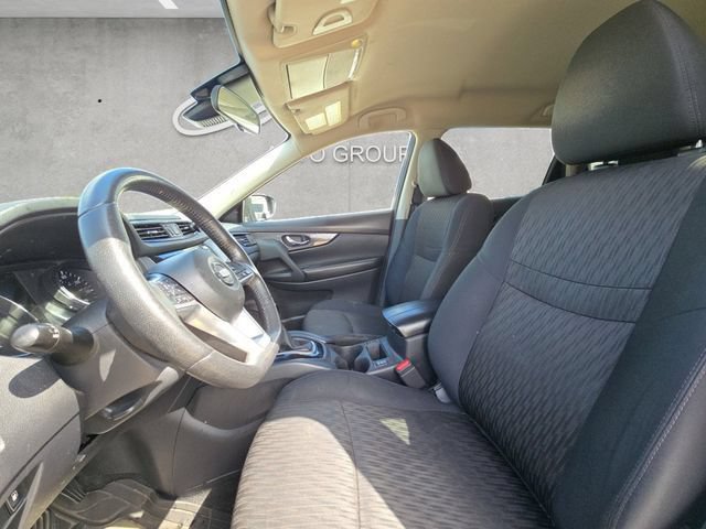 Used 2019 Nissan Rogue S w/ Special Edition Package FWD image 19