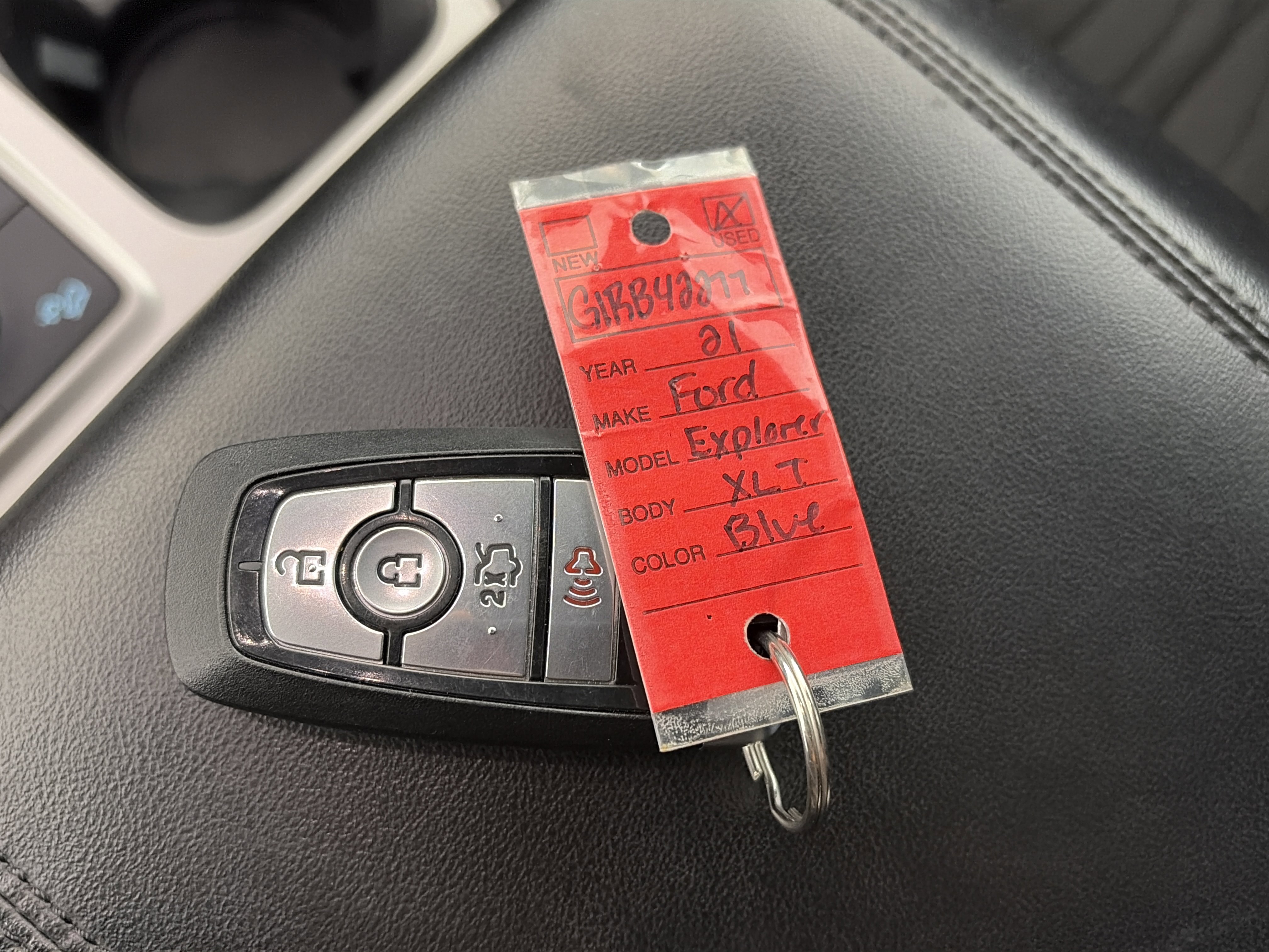 Used 2021 Ford Explorer XLT AWD/4WD image 33