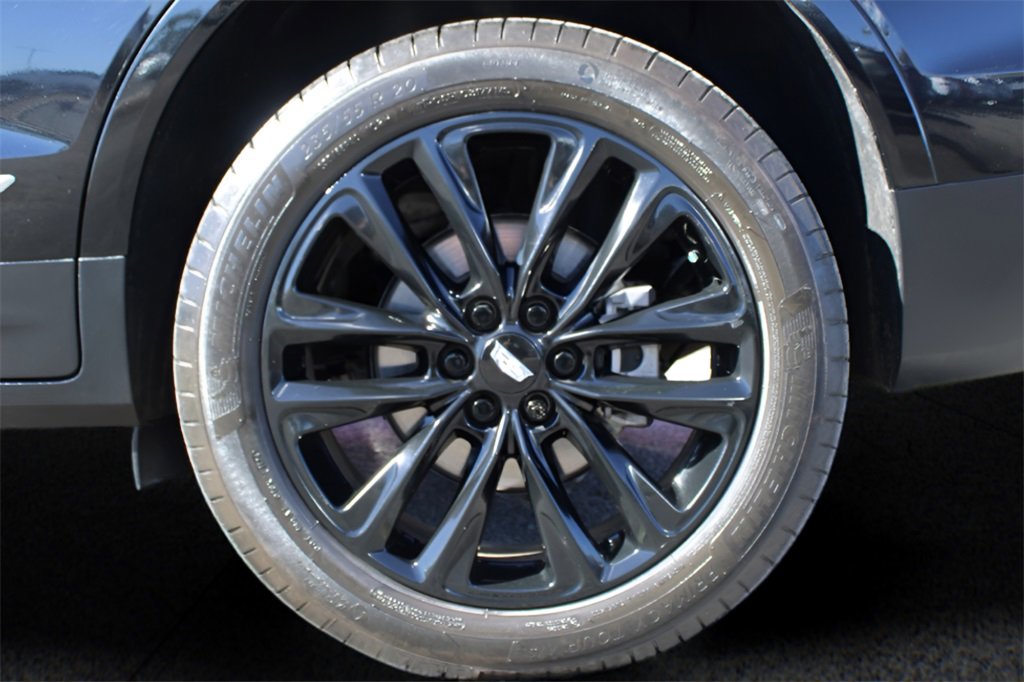 Used 2022 Cadillac XT5 Premium Luxury w/ LPO, Floor Liner Package image 12