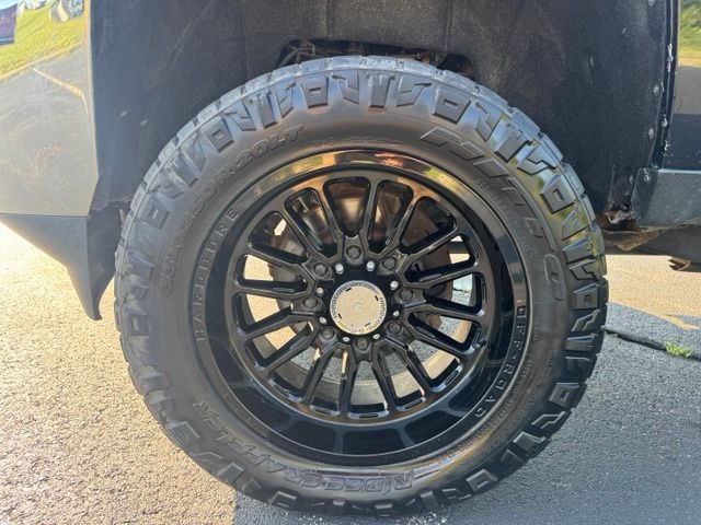 Used 2016 Chevrolet Silverado 2500 LT w/ LT Convenience Package AWD/4WD image 12