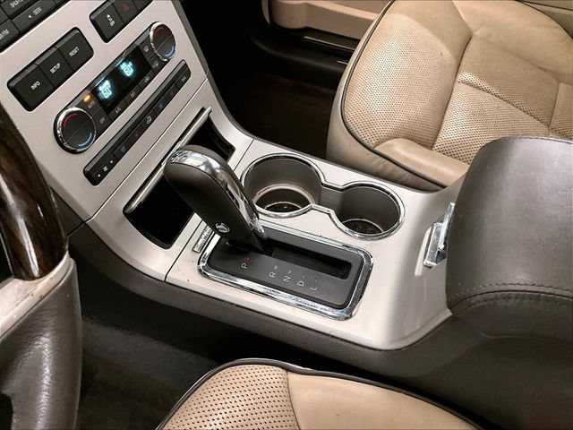 Used 2008 Lincoln MKX AWD image 17