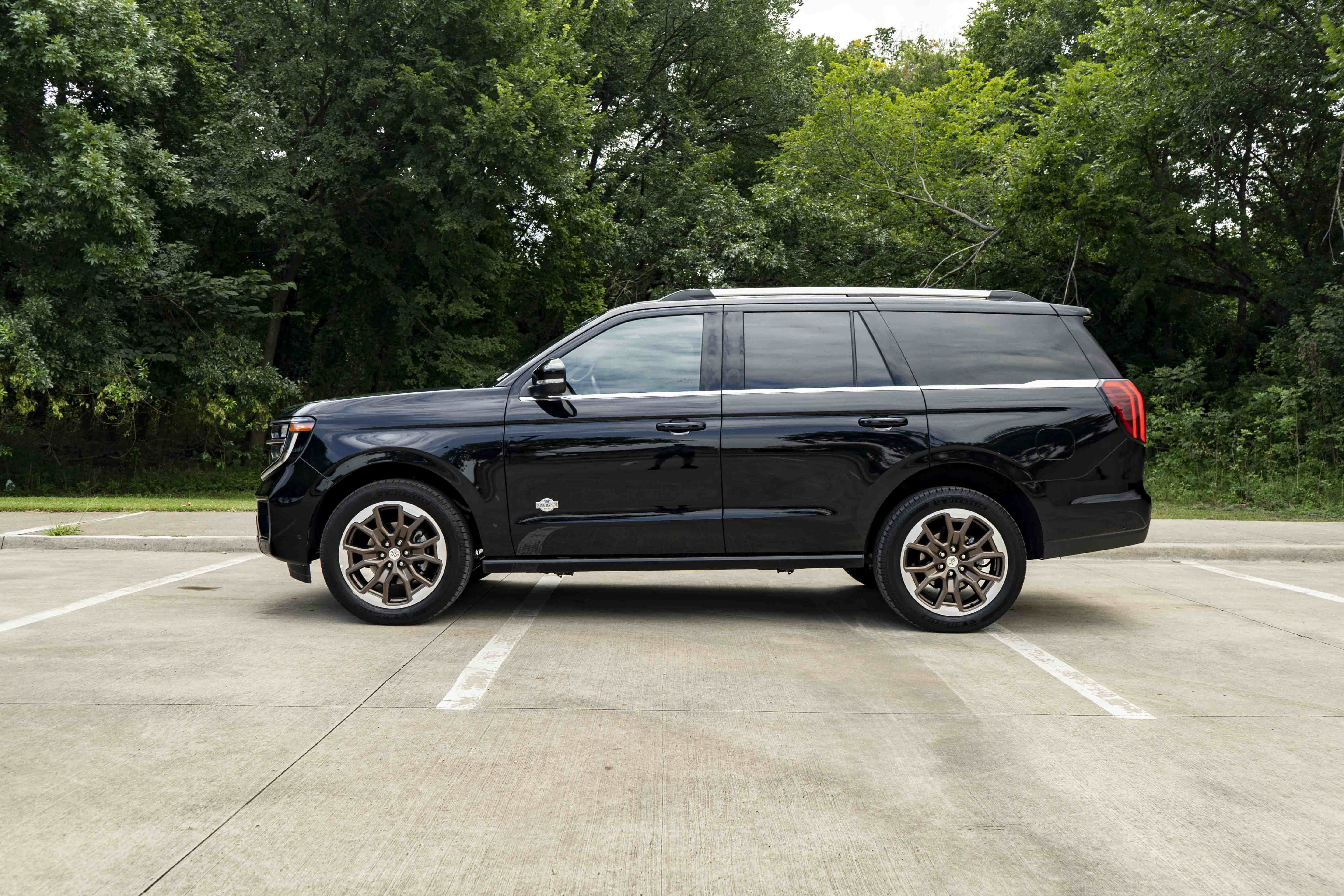 Used 2025 Ford Expedition King Ranch AWD/4WD image 6