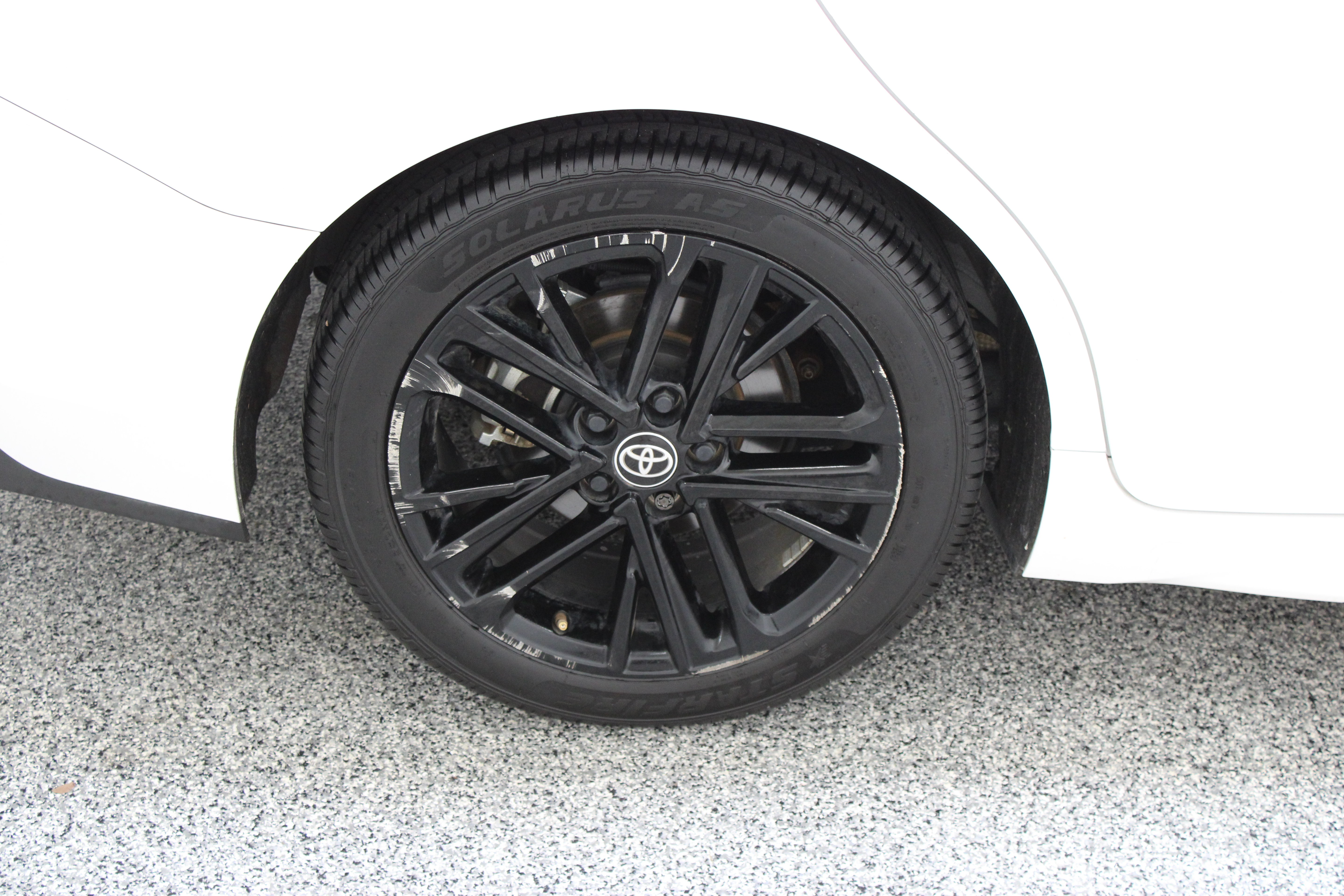 Used 2025 Toyota Camry SE FWD image 6