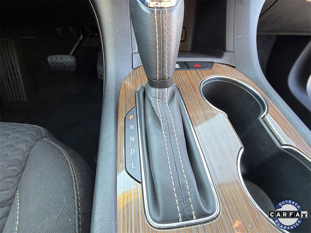 Used 2019 GMC Acadia SLE image 9